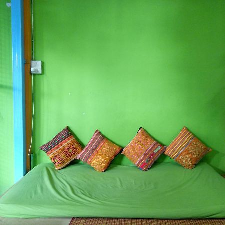 My Family Hostel Chiang Mai Exterior photo